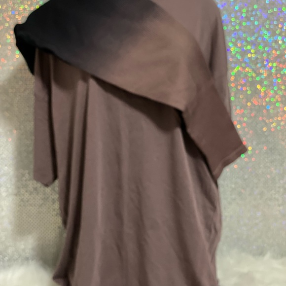 🔥 New Victoria Secret Campus Tee & High Waisted Ribbed  Legging Set 🔥 - Picture 2 of 10